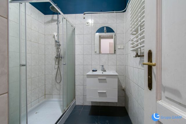 Mieszkanie 2-pokojowe Kraków Stare Miasto, ul. Piotra Michałowskiego. Zdjęcie 9