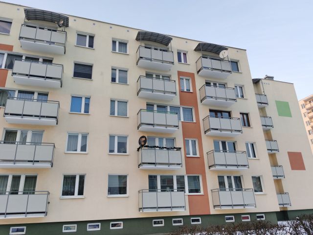 Mieszkanie 3-pokojowe Grudziądz Lotnisko, ul. ppłk. pil. Stanisława Skarżyńskiego. Zdjęcie 1
