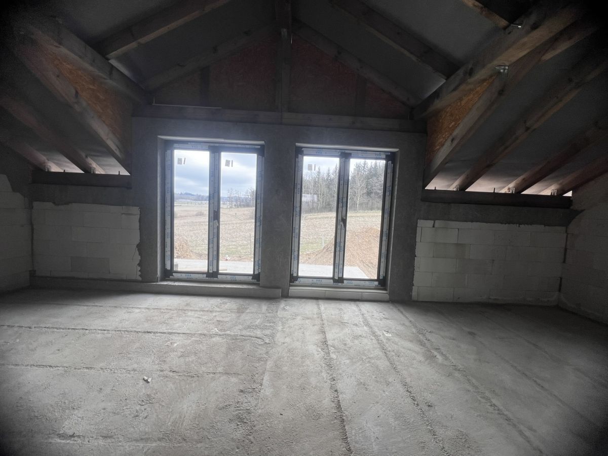 bliźniak, 5 pokoi Jabłów. Zdjęcie 4