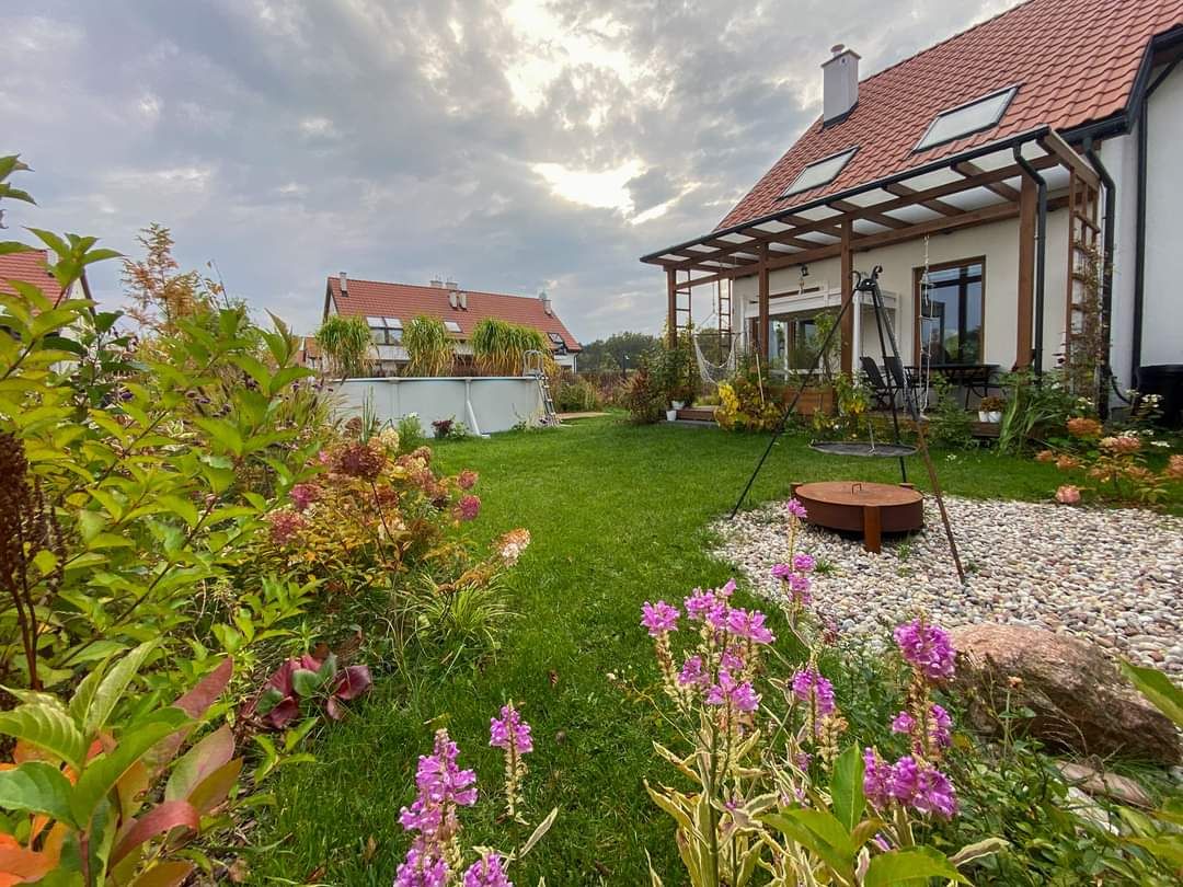 bliźniak, 5 pokoi Ustanów, ul. Bukowa