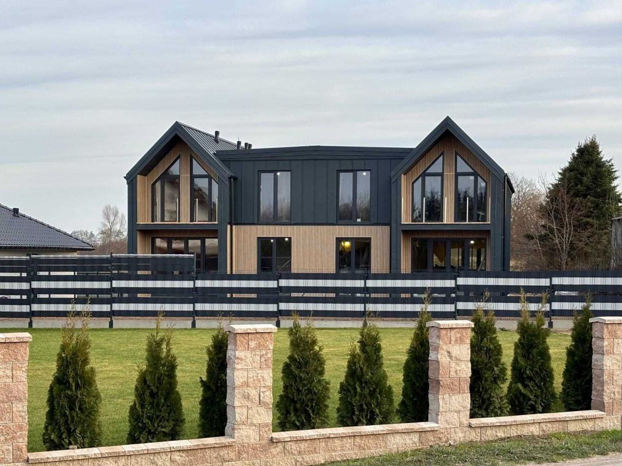 bliźniak Niekłonice. Zdjęcie 8