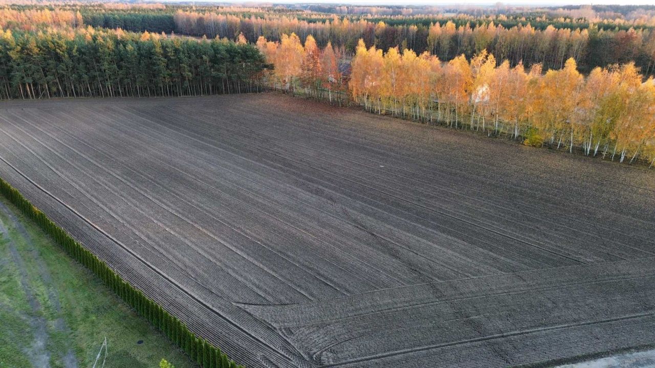 Działka budowlana Adamów