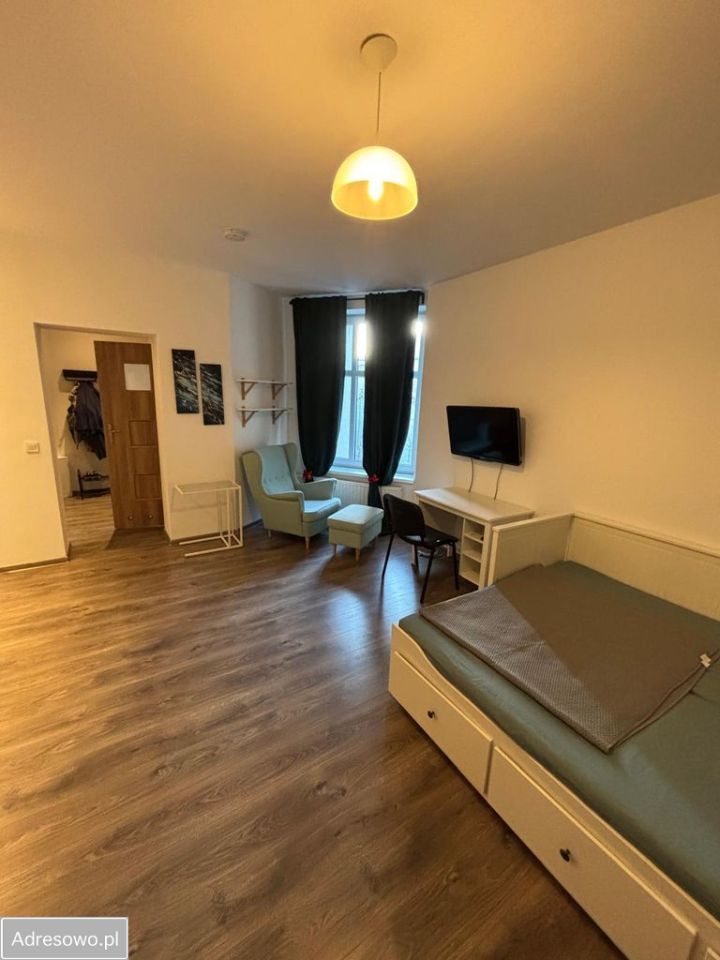 Mieszkanie 1-pokojowe Katowice Śródmieście, ul. Juliusza Słowackiego. Zdjęcie 4