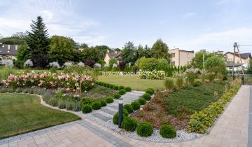 dom wolnostojący, 6 pokoi Węgrzce