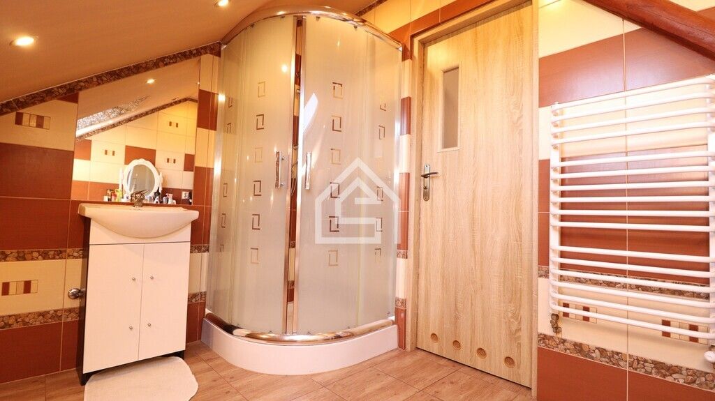 dom wolnostojący, 6 pokoi Stary Wiśnicz. Zdjęcie 16