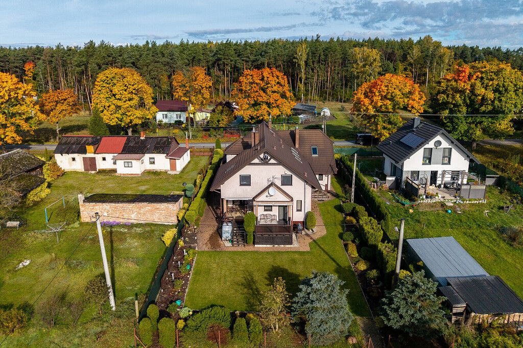 dom wolnostojący, 5 pokoi Krzywiec. Zdjęcie 16