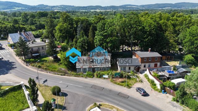 dom wolnostojący, 10 pokoi Jelenia Góra Sobieszów, ul. Cieplicka. Zdjęcie 2