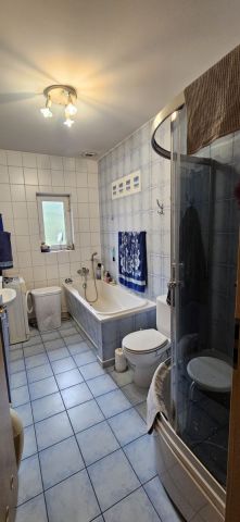 dom wolnostojący, 5 pokoi Kiełczów. Zdjęcie 13