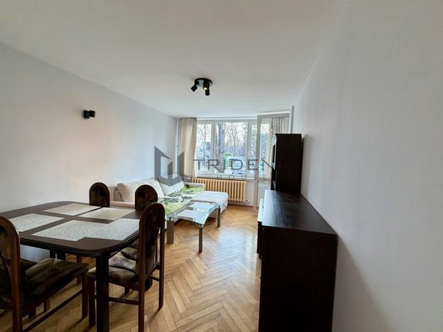 Mieszkanie 3-pokojowe Warszawa Śródmieście, ul. Czerniakowska. Zdjęcie 3