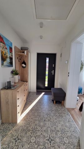 dom wolnostojący, 4 pokoje Grajewo, ul. Koszarowa. Zdjęcie 1