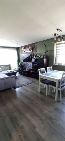 Mieszkanie 3-pokojowe Chorzów. Zdjęcie 1