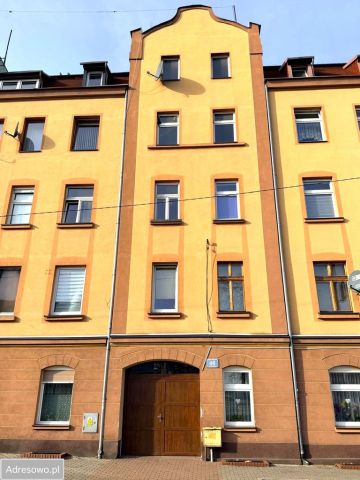 Mieszkanie 3-pokojowe Żary, ul. Okrzei. Zdjęcie 1