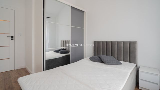 Mieszkanie 5-pokojowe Kraków Bieżanów, ul. Henryka i Karola Czeczów. Zdjęcie 9