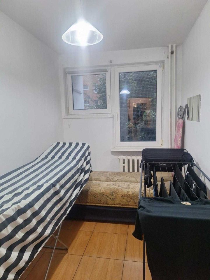 Mieszkanie 3-pokojowe Kraków, ul. Krowoderskich Zuchów. Zdjęcie 2