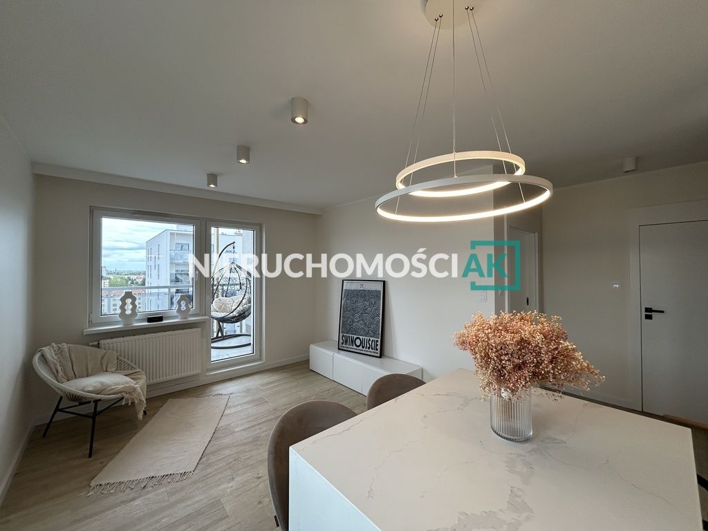 Mieszkanie 2-pokojowe Poznań, ul. Marcelińska. Zdjęcie 2