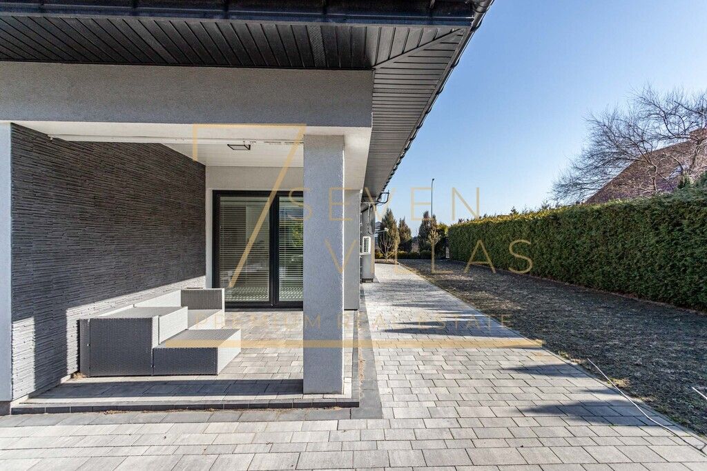 dom wolnostojący, 4 pokoje Lesznowola. Zdjęcie 2