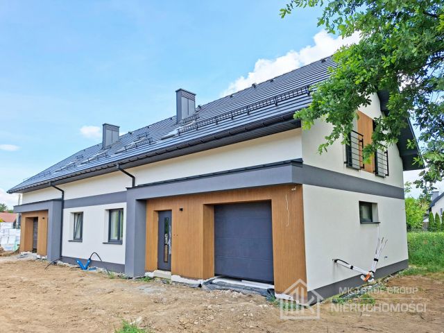 bliźniak, 5 pokoi Niepołomice Grobla. Zdjęcie 4