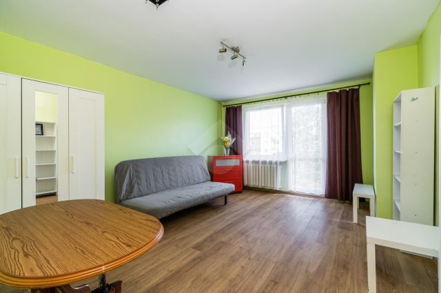Mieszkanie 3-pokojowe Kraków Kurdwanów, ul. Marii i Bolesława Wysłouchów. Zdjęcie 2