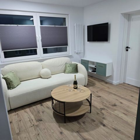 Mieszkanie 3-pokojowe Hel. Zdjęcie 1