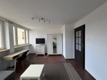 Mieszkanie 1-pokojowe Gliwice Stare Gliwice, ul. Łużycka. Zdjęcie 4