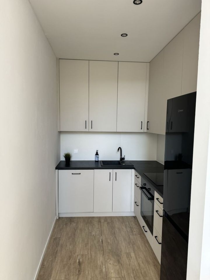 Mieszkanie 3-pokojowe Żywiec, ul. ks. Prałata Stanisława Słonki. Zdjęcie 2