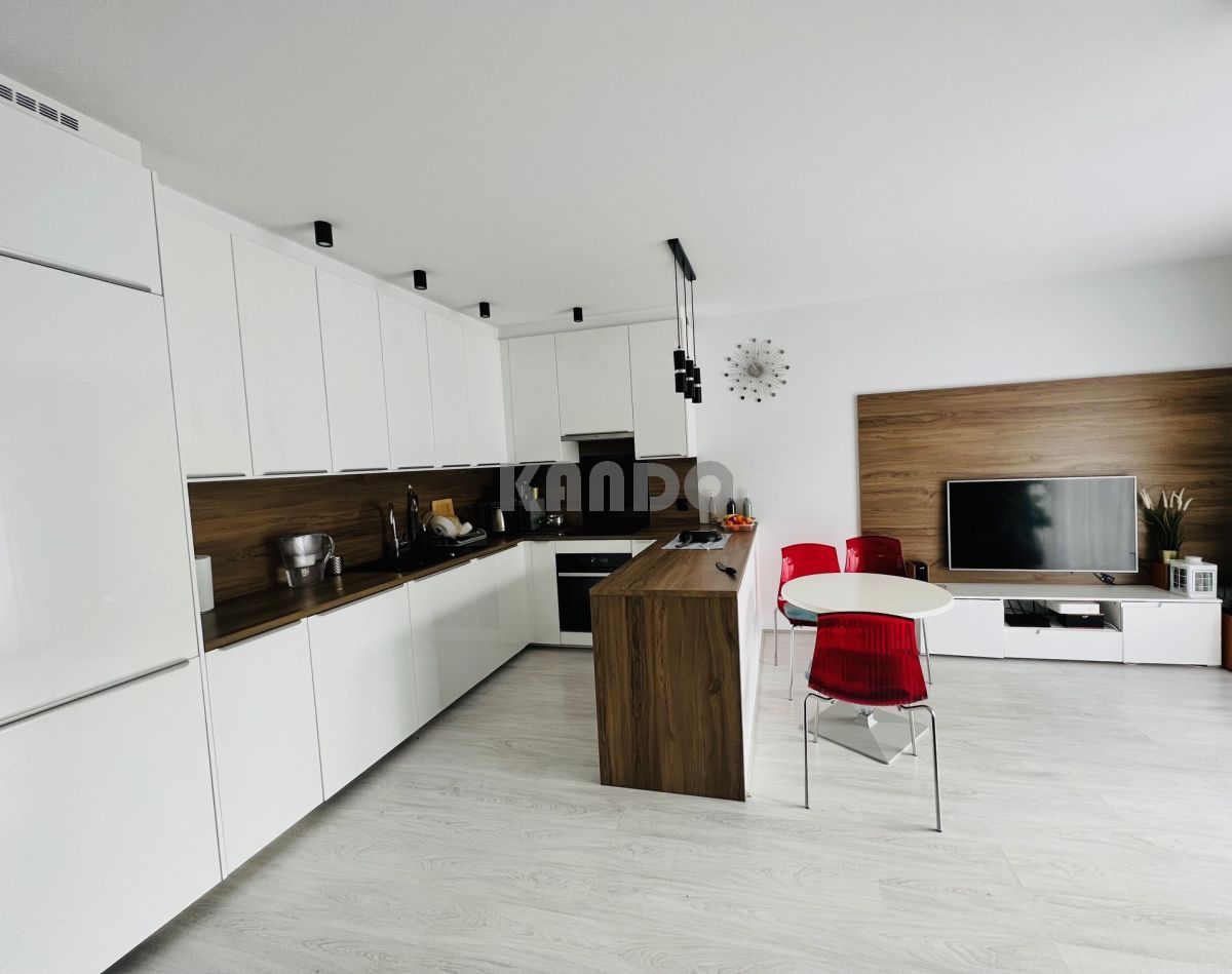 Mieszkanie 3-pokojowe Wrocław Krzyki. Zdjęcie 1