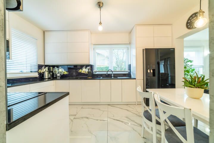 dom wolnostojący, 6 pokoi Krosno, ul. Krakowska. Zdjęcie 15