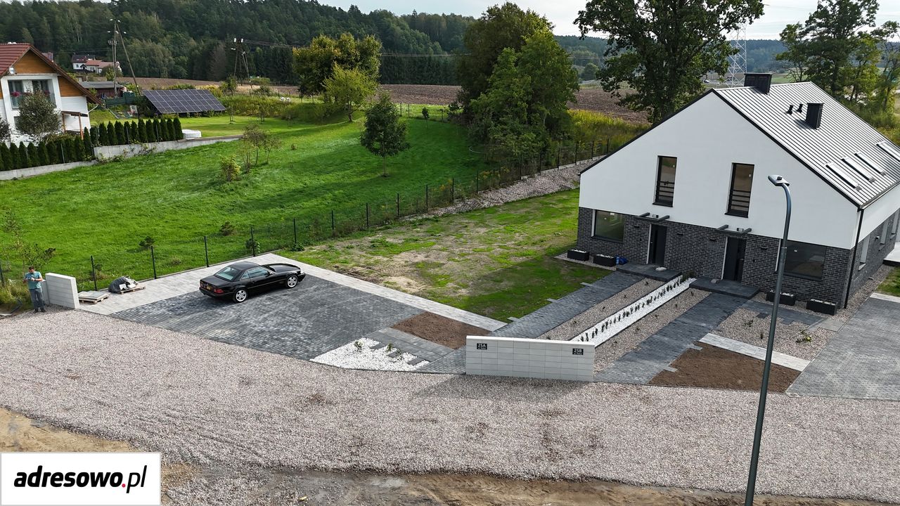 bliźniak, 5 pokoi Bartążek, ul. Polna. Zdjęcie 2