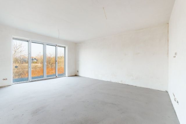 Mieszkanie 3-pokojowe Warszawa Wawer, ul. Borków. Zdjęcie 1