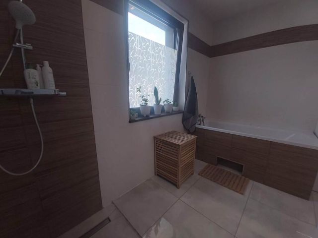 dom wolnostojący, 4 pokoje Oraczewice. Zdjęcie 19