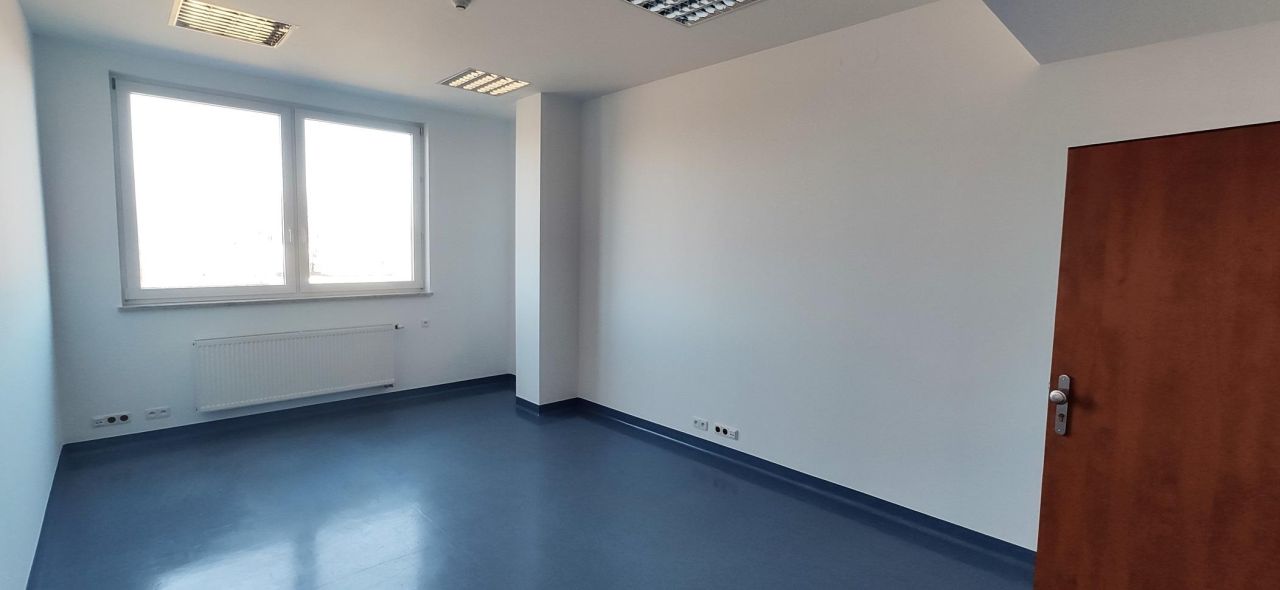 Biuro Warszawa Włochy, ul. Trzcinowa. Zdjęcie 10