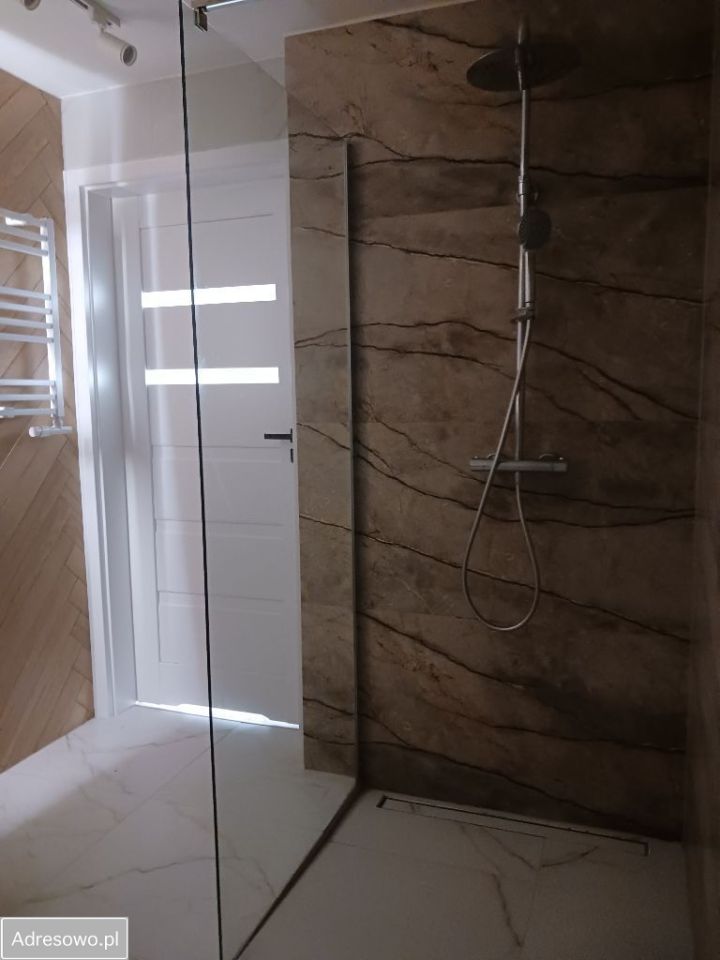 dom wolnostojący, 5 pokoi Jawornik. Zdjęcie 2