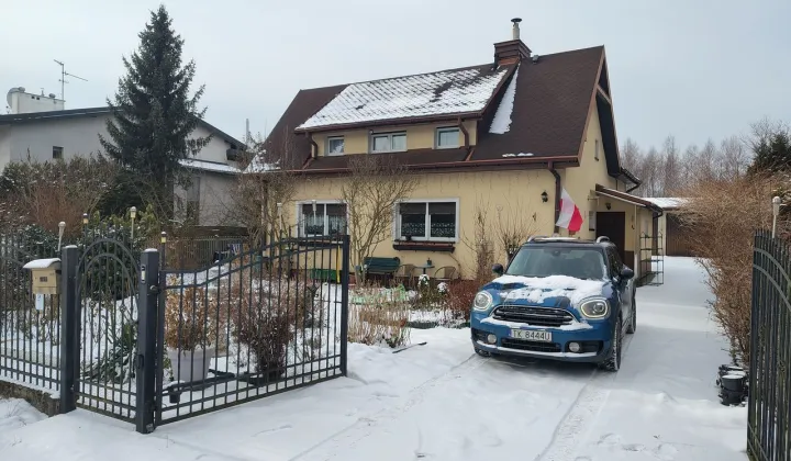 dom wolnostojący, 5 pokoi Wola Kopcowa, ul. Letniskowa