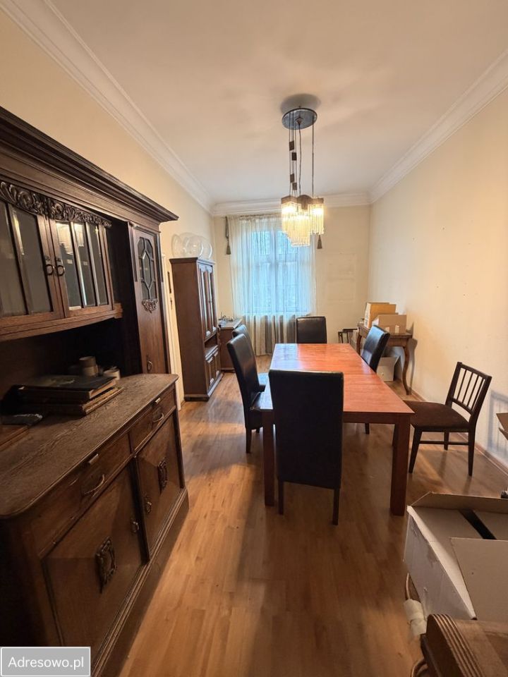 Mieszkanie 7-pokojowe Bytom Śródmieście. Zdjęcie 2