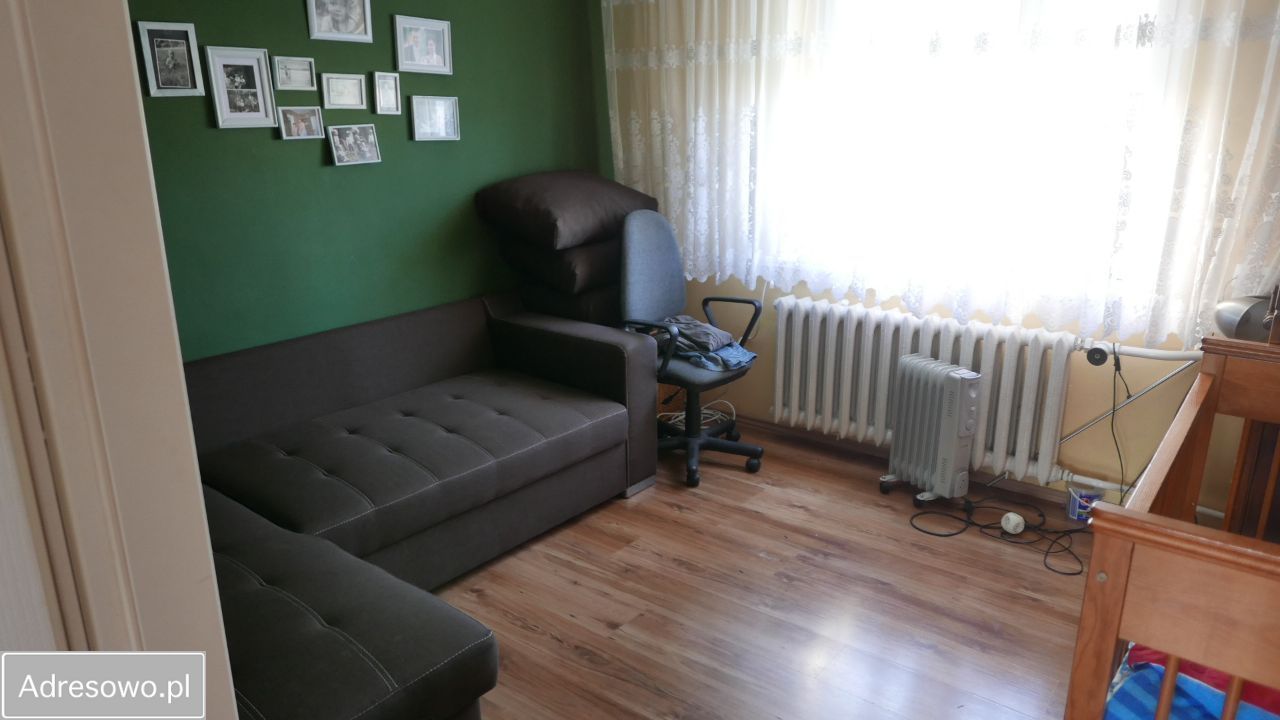 dom wolnostojący, 8 pokoi Nowy Tomyśl, ul. Szkolna. Zdjęcie 8