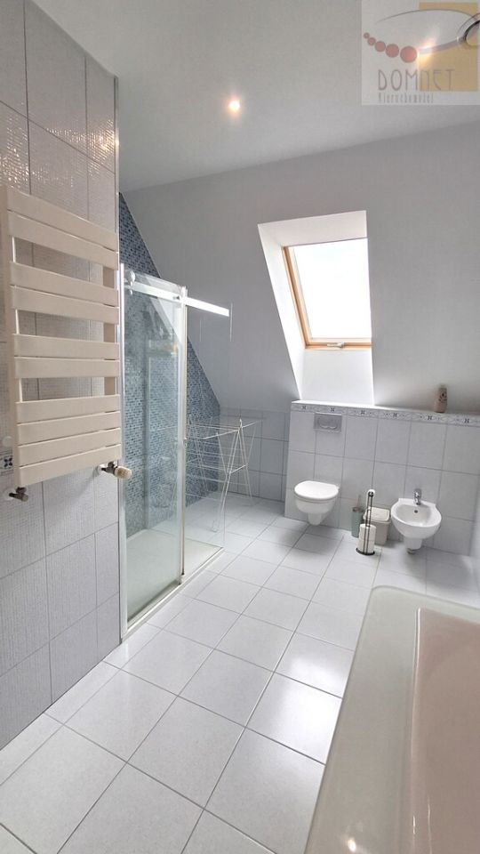 dom wolnostojący, 5 pokoi Jaktorów. Zdjęcie 14