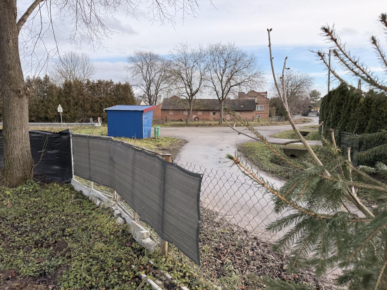 dom wolnostojący, 4 pokoje Ujezna. Zdjęcie 12