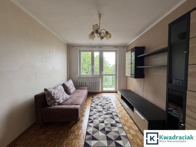 Mieszkanie 3-pokojowe Krosno, ul. Adama Mickiewicza. Zdjęcie 1