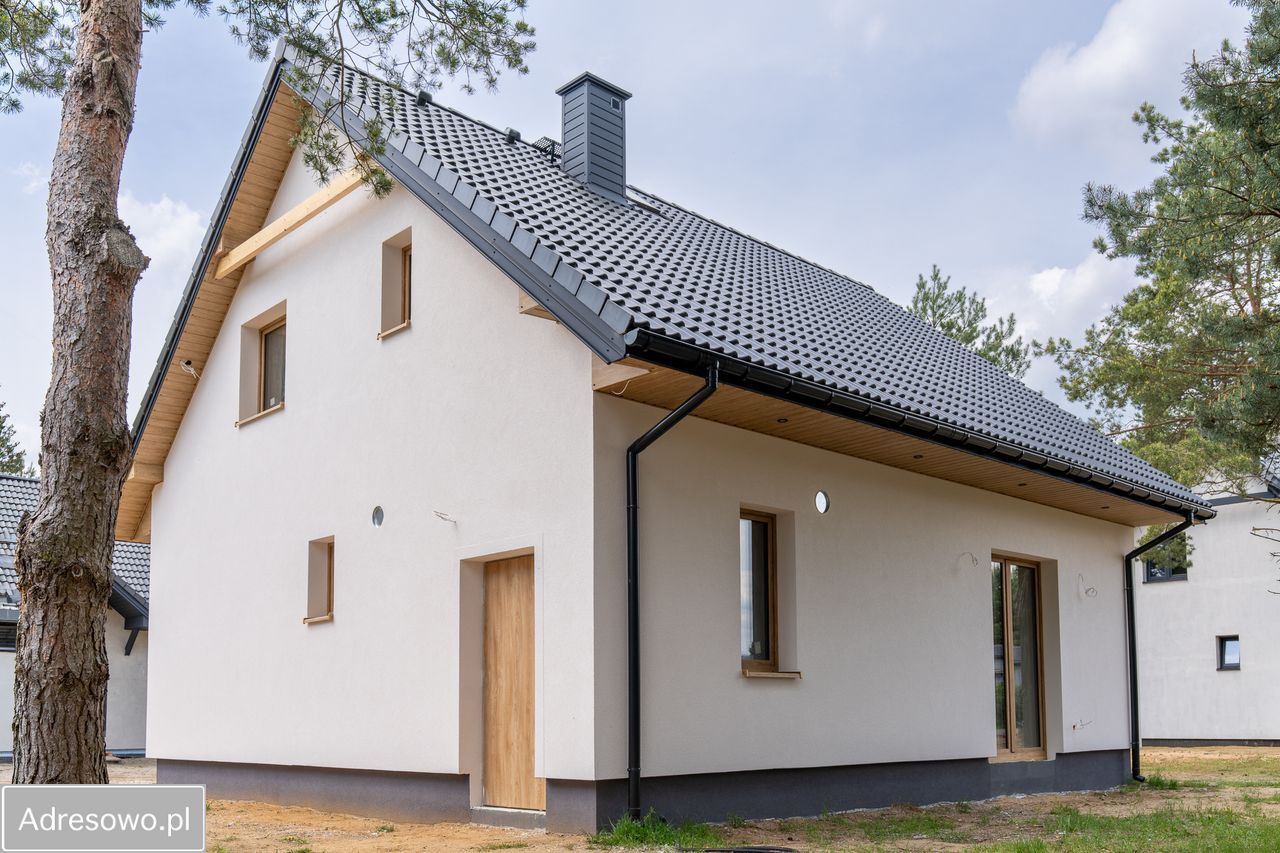dom wolnostojący, 5 pokoi Niwy. Zdjęcie 4