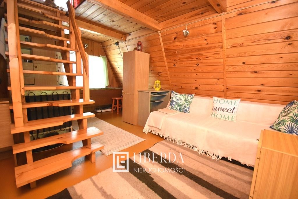 dom wolnostojący, 2 pokoje Piaseczno. Zdjęcie 1