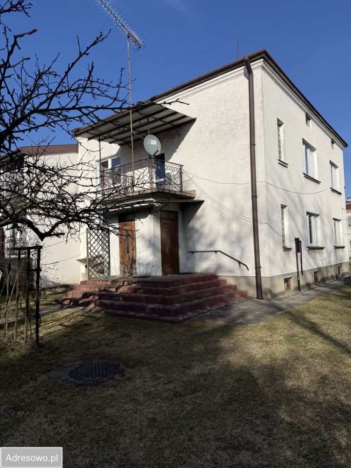 dom wolnostojący, 6 pokoi Lubaczów, ul. Adama Mickiewicza. Zdjęcie 2