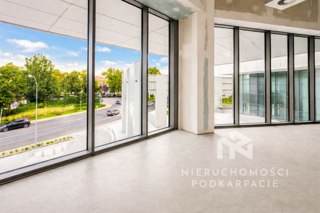 Biuro Rzeszów, ul. Fryderyka Szopena. Zdjęcie 9