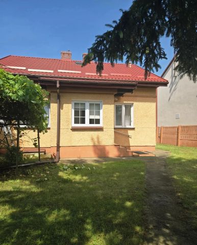 dom wolnostojący, 3 pokoje Sierpc, ul. Targowa. Zdjęcie 1