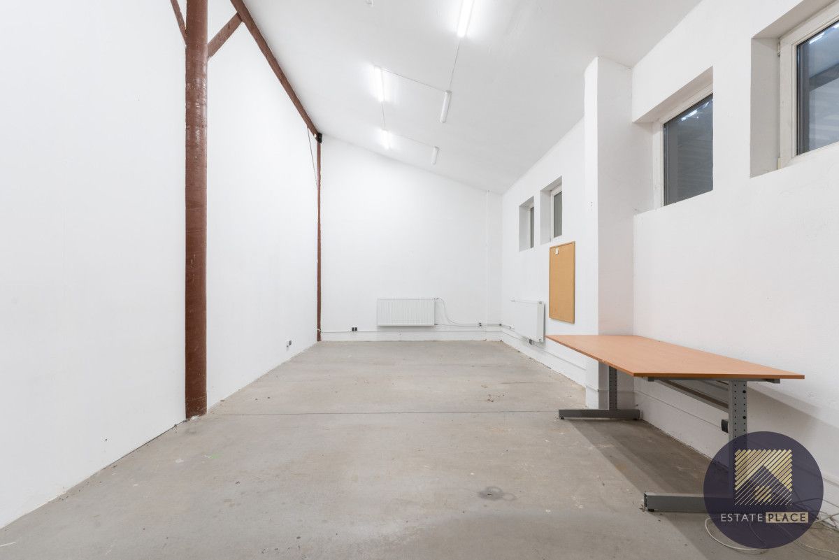 Lokal Warszawa Ursus. Zdjęcie 15