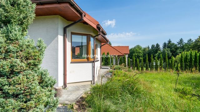 dom wolnostojący, 3 pokoje Łapanów. Zdjęcie 28