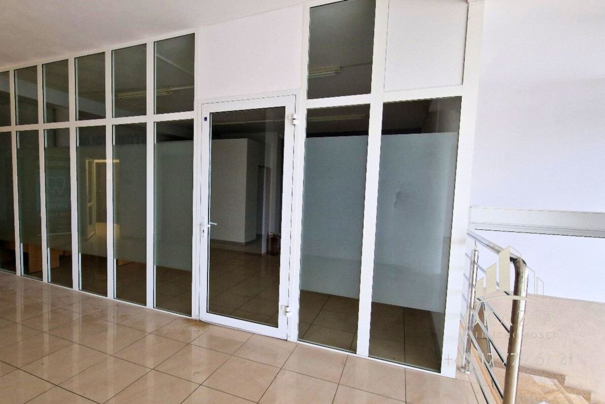 Lokal Rzeszów Zwięczyca, ul. Beskidzka. Zdjęcie 2