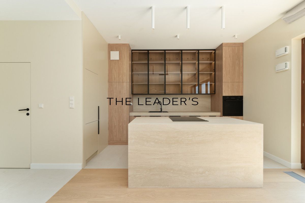 Mieszkanie 4-pokojowe Warszawa Praga, ul. Józefa Sierakowskiego. Zdjęcie 5