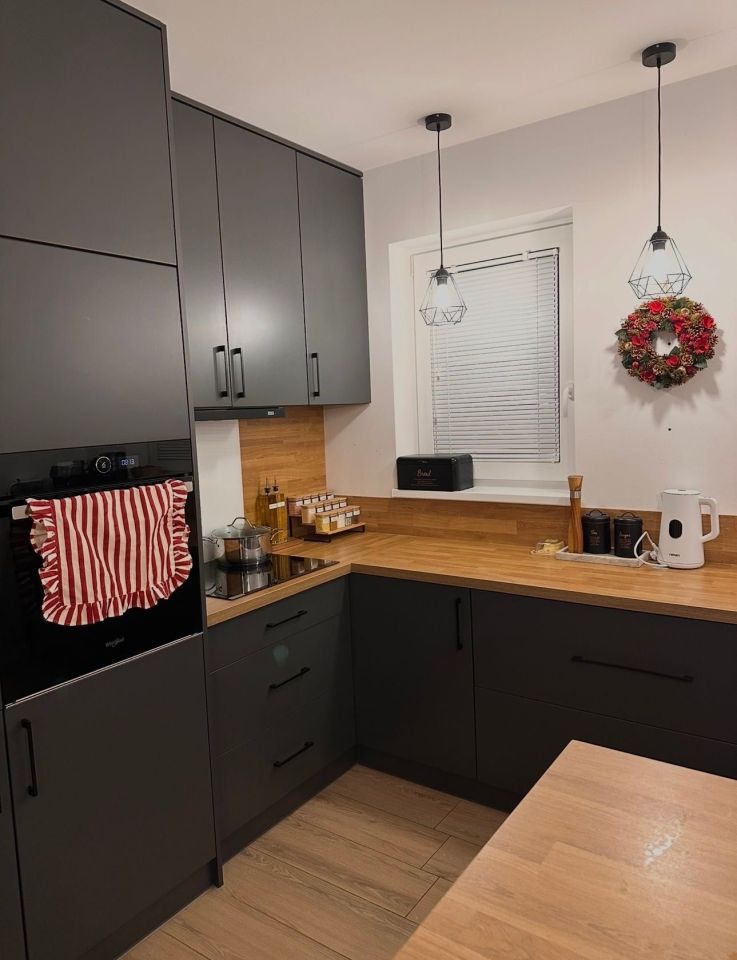 bliźniak, 4 pokoje Wierzchowie. Zdjęcie 6