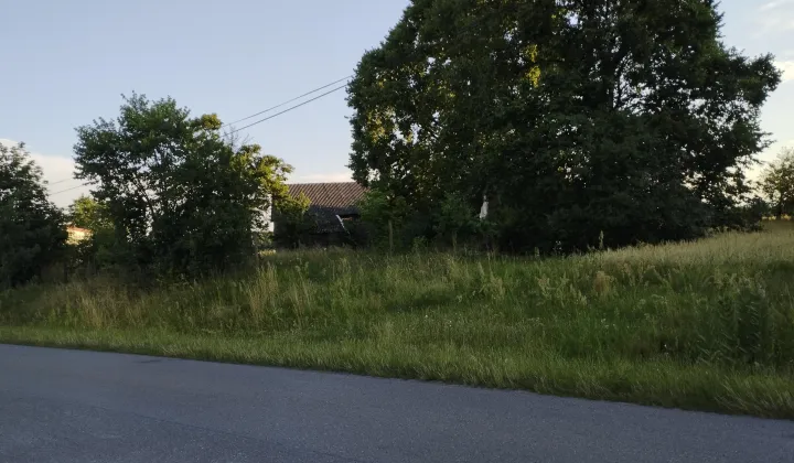 Działka rolno-budowlana Podzakrzówek, Podzakrzówek