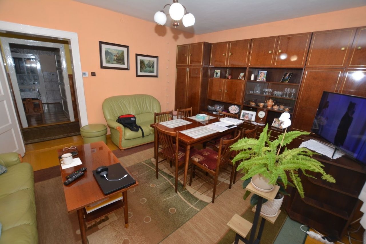 Mieszkanie 3-pokojowe Prochowice. Zdjęcie 8